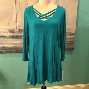 NWT Maria Gabrielle Long Sleeve Tunic, 1X